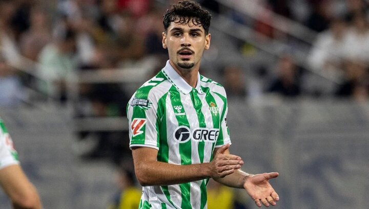 Spurs to activate special clause allowing Real Betis star to be signed for €25m