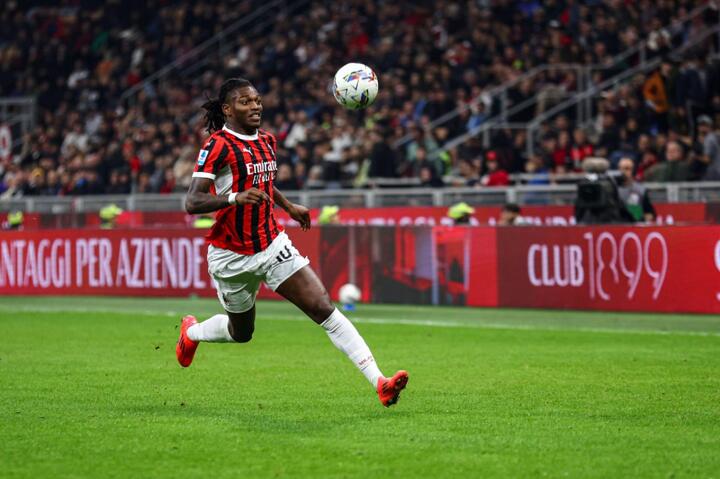 Barcelona increasingly interested in pursuing move for AC Milan superstar Rafael Leao