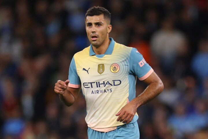 Rodri opens door to astonishing Real Madrid transfer just weeks