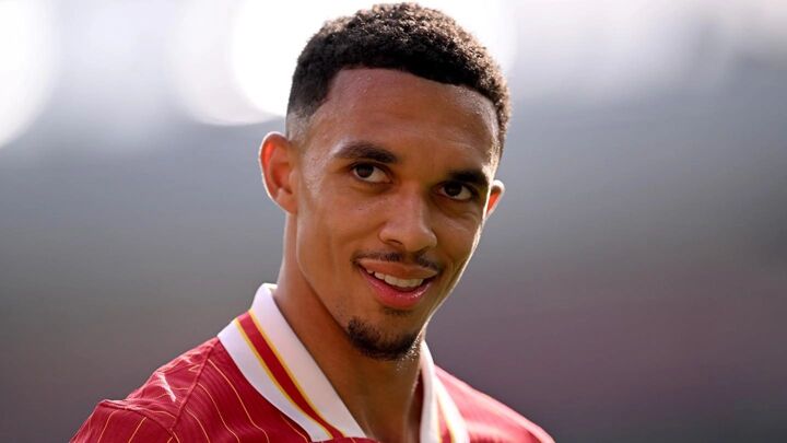 Arne Slot discussions with Trent Alexander-Arnold over future come to an end