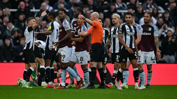 Duran dismissal ‘hard to accept’ as Emery rues red card