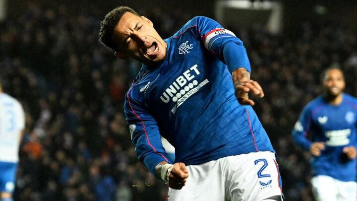 Rangers 6-0 Kilmarnock: Tavernier opens floodgates to raise pressure on Aberdeen