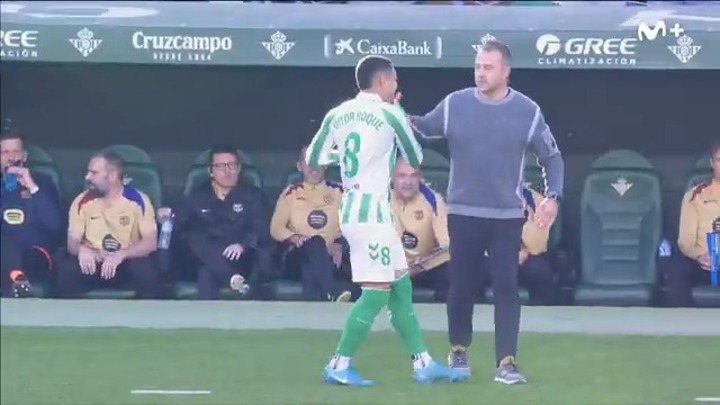 WATCH: Vitor Roque praised for classy gesture towards parent club Barcelona