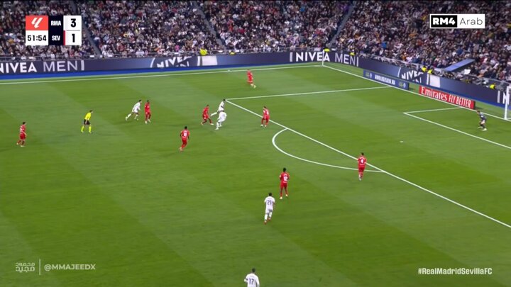 WATCH: Real Madrid add fourth against Sevilla courtesy of Brahim Diaz