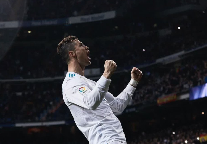 OFFICIAL: C. Ronaldo wins ‘Best goalscorer of all time’ award by Globe Soccer