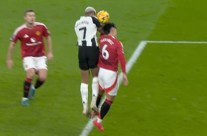 Man United fans claim Newcastle goal should have been RULED OUT