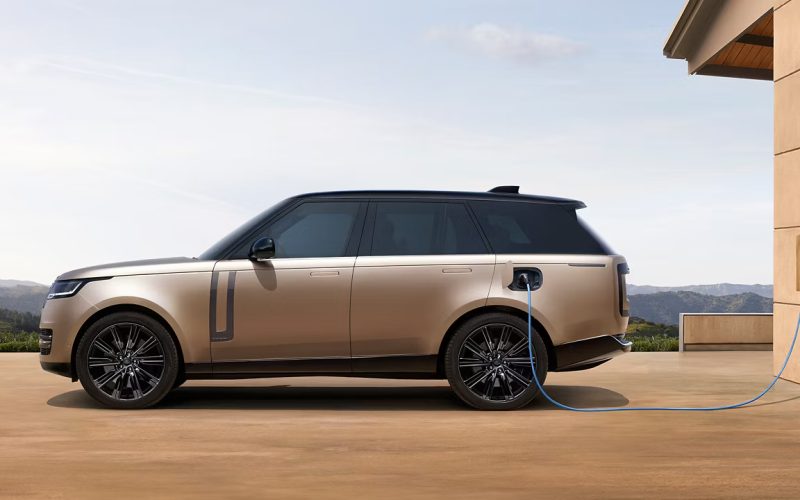 Electric power with unparalleled luxury: the Range Rover EV 2025