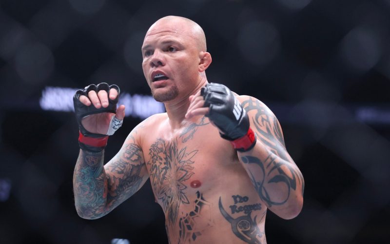 Anthony Smith breaks silence to address fighting future after teasing retirement in emotional UFC 310 interview