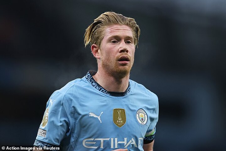 KDB gives blunt update on his future as time-critical on his contract at City