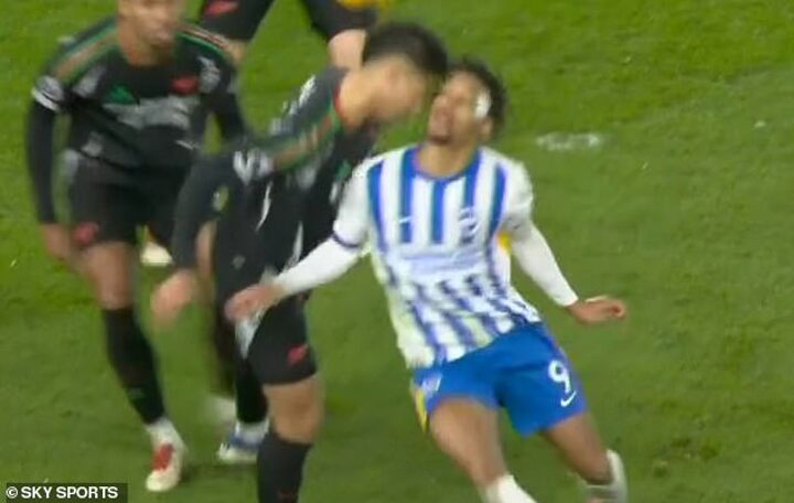 Arsenal and Brighton fans clash over Joao Pedro’s controversial penalty