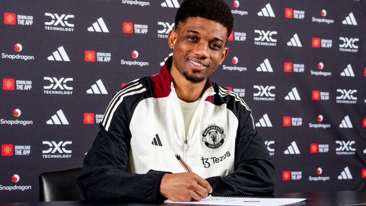 OFFICIAL: Manchester United winger Amad Diallo signs new deal until summer 2030