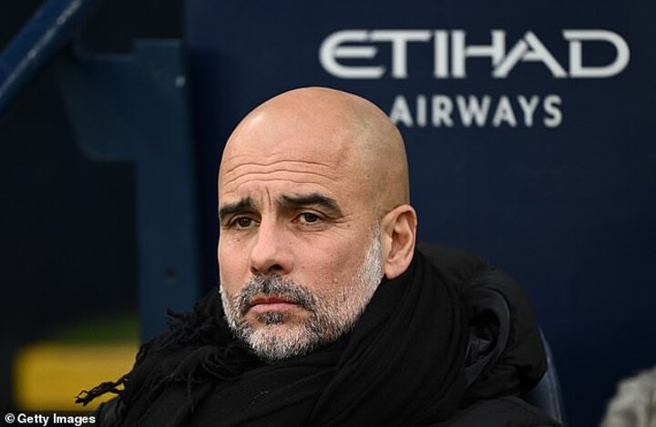 Pep Guardiola refuses to bite after Gary Neville jibe at ‘boring’ Man City