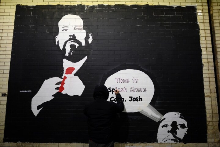 Arsenal fan seen defacing Josh Kroenke mural after being left fed up with Arteta’s transfer struggles