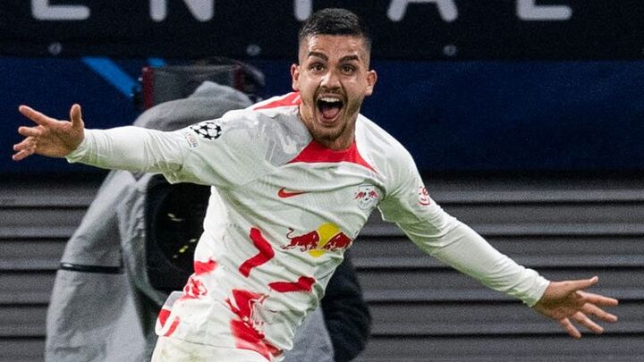 West Ham in advanced talks with Leipzig to sign Andre Silva on initial loan deal