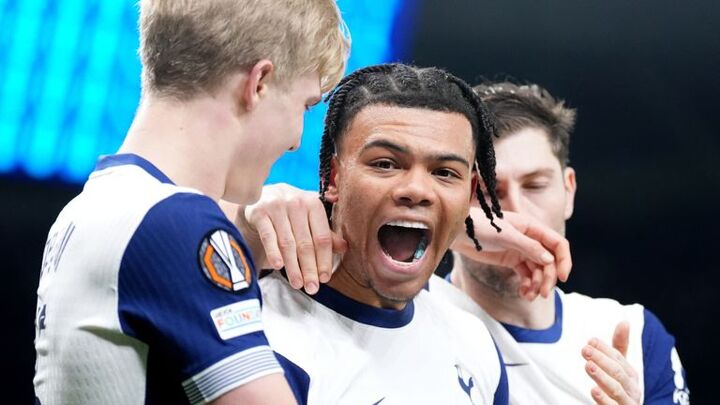 Tottenham 3-0 Elfsborg: Dane Scarlett, Damola Ajayi & Mikey Moore seal Spurs’ Europa League last-16 spot