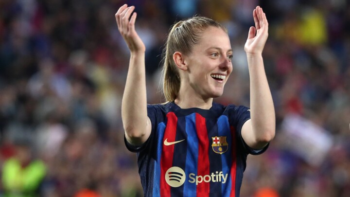 Chelsea sign England midfielder Walsh from Barcelona