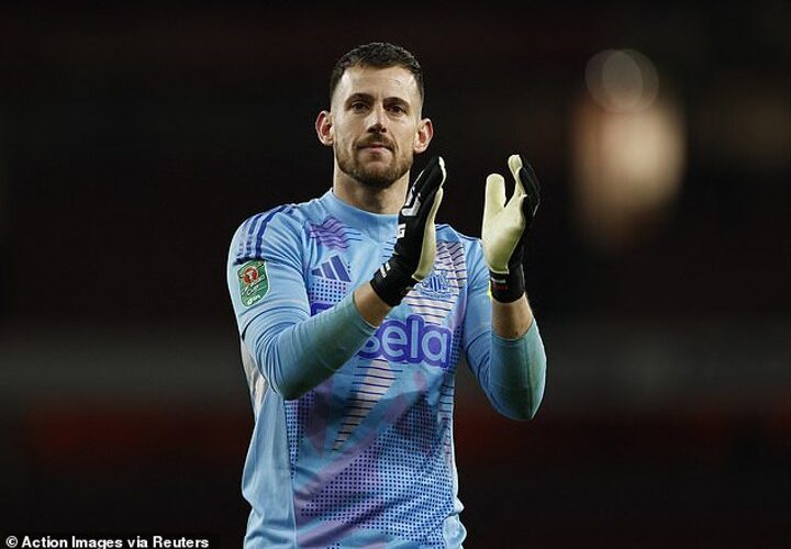 Eddie Howe delivers update on Martin Dubravka’s future