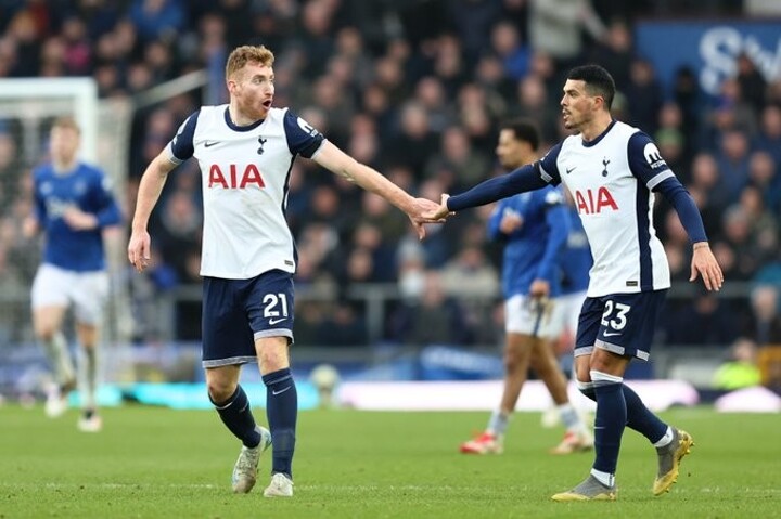 Everton 3-2 Tottenham: Lewin and Ndiaye score, Toffees beat Spurs