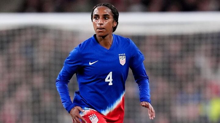 Girma transfer: Chelsea Women agree world-record fee for San Diego Wave defender