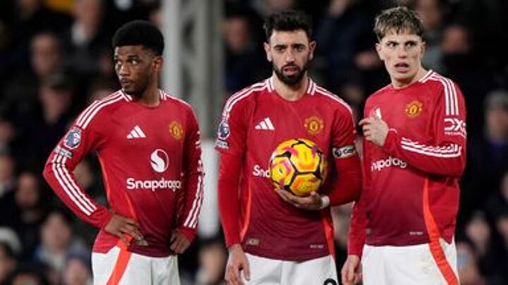 Man Utd problems still obvious despite Fulham win and are Tottenham boring? – Premier League hits and misses