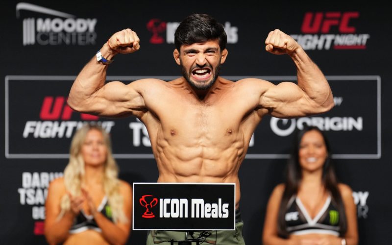 ‘Bro looks insane’… Arman Tsarukyan stuns fans with hulking physique ahead of UFC 311 title fight