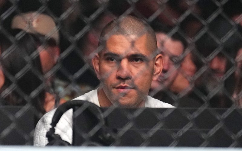 ‘Trust me, it’s a risk’… Alex Pereira’s decision to corner Sean Strickland at UFC 312 slammed by former double champ