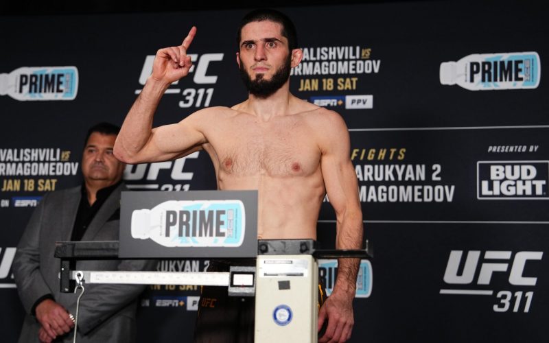 UFC 311 main event between Islam Makhachev and Arman Tsarukyan cancelled as fan favorite steps in