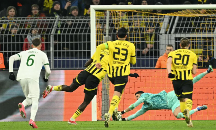 Dortmund 0-0 Sporting CP (agg 3-0): Guirassy pen saved but BVB ease through