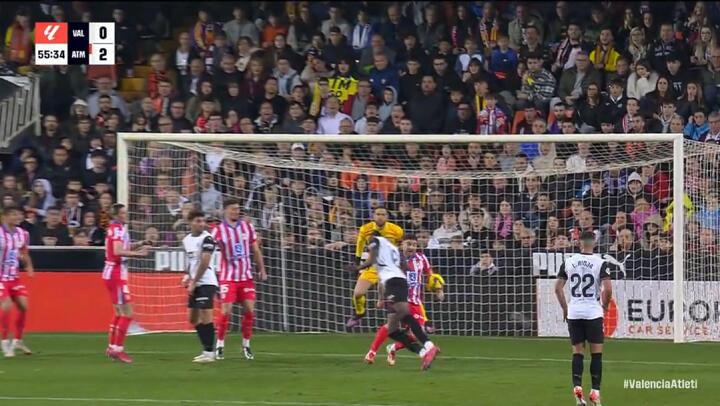 Diego Simeone admits Atletico benefitted from penalty decision in Valencia win