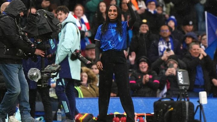 Women’s Super League returns live on Sky: Naomi Girma in line for Chelsea as managerless Liverpool and Crystal Palace face off