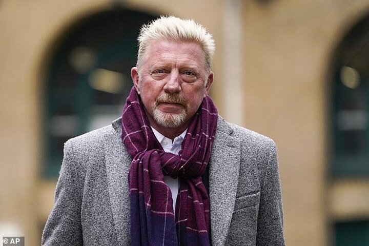 Boris Becker wades into Carragher vs Ferdinand spat