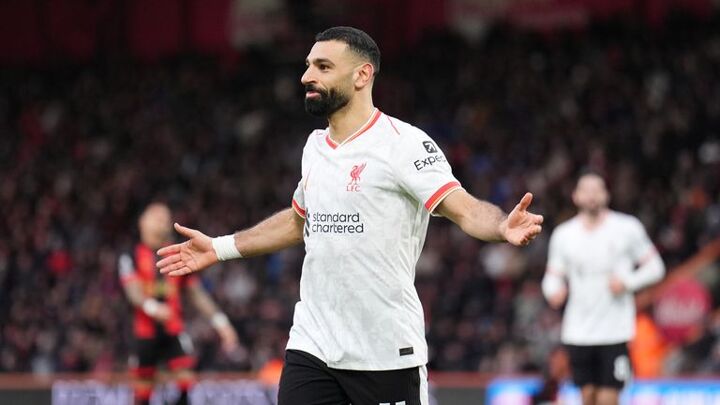 Salah scores twice as Reds established an ominous nine-point lead at EPL