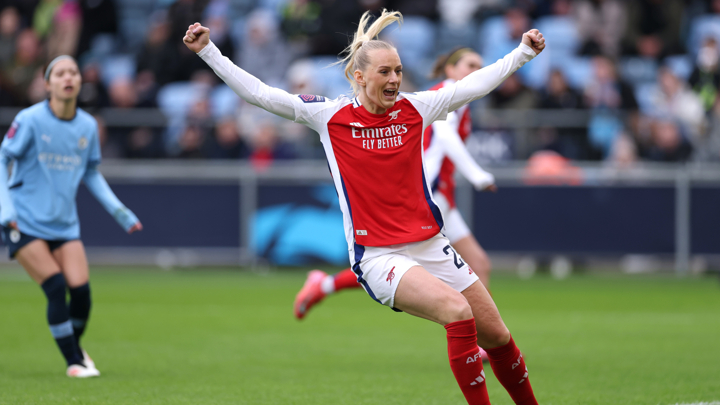 Manchester City 3-4 Arsenal: Blackstenius decides seven-goal WSL thriller