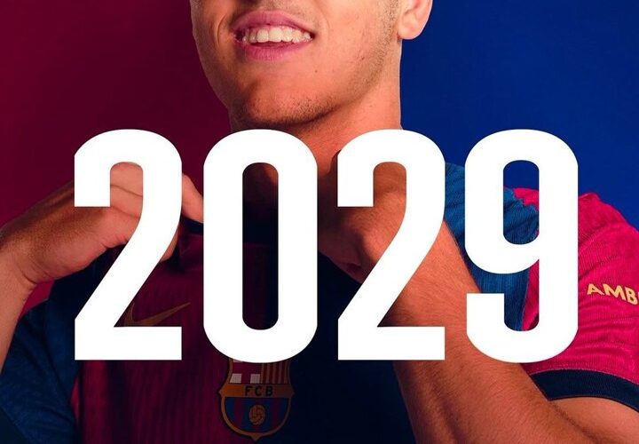 OFFICIAL: Pau Cubarsí signs new deal at Barcelona valid until June 2029