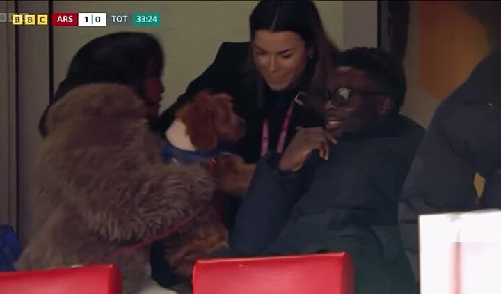 Saka watches Arsenal Women thump bitter rivals Spurs in the north London derby