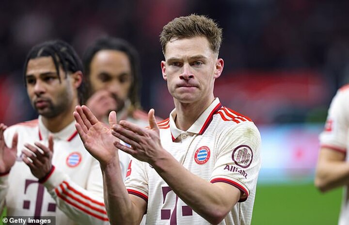 Bayern ‘WITHDRAW contract offer to Kimmich with four months left on his deal’