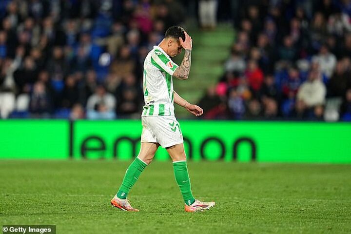 Antony had sent off against Getafe, he spoils the fine start at Betis