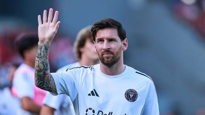 Lionel Messi’s ‘transfer claim’ exposed as superstar eyes up move he must make