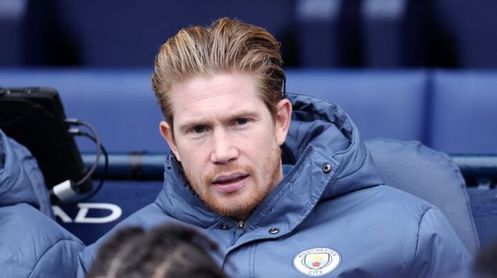 De Bruyne makes huge City decision – now he faces crunch talks with Guardiola