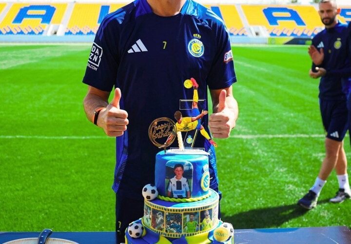 Cristiano Ronaldo given incredible birthday cake by Al-Nassr