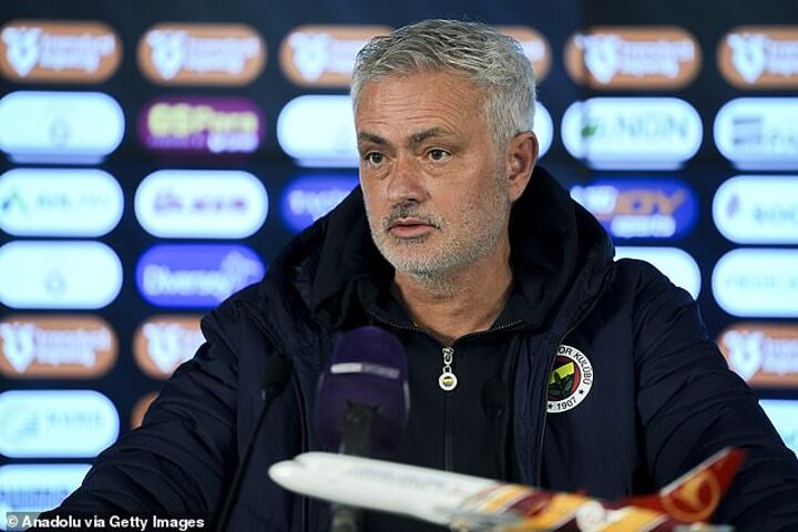 OFFICIAL: Mourinho banned for 4 games by Turkish Football Federation