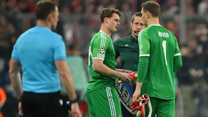 Neuer suffered a calf strain while celebrating the second goal last night