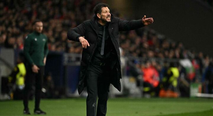 Diego Simeone reacts to Atletico Madrid penalty controversy