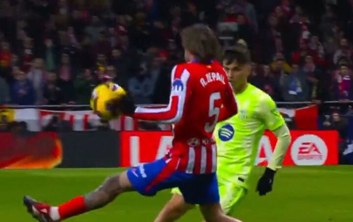 Why Alexander Sorloth’s goal against Barcelona was not ruled out by VAR