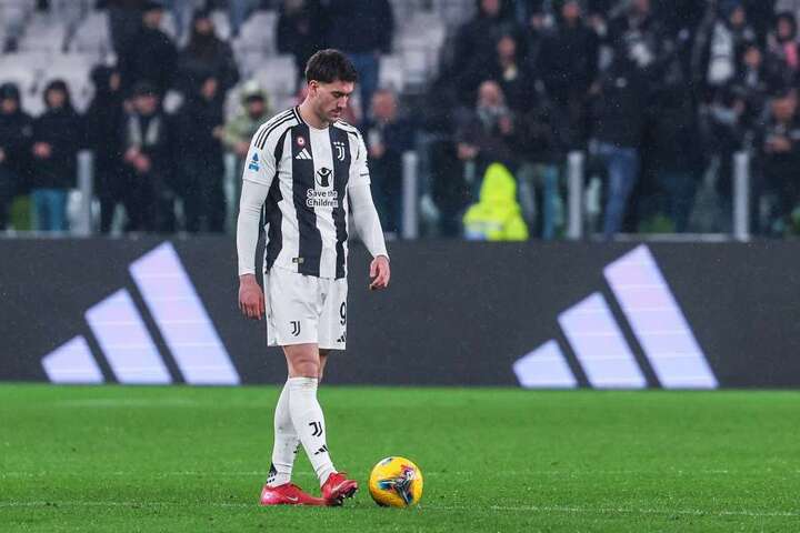 Serbia coach Stojkovic slams Juventus over Vlahovic treatment