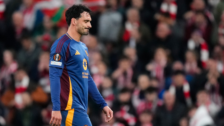 Hummels apologises for costing Roma ‘dream’ of Europa League success