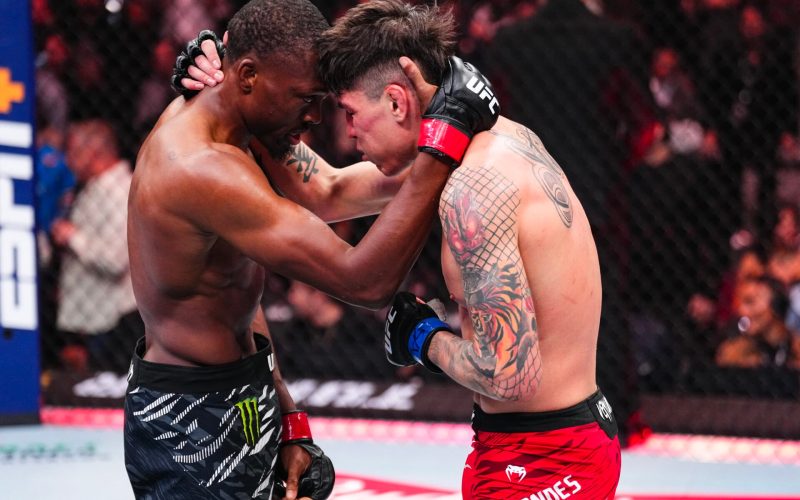 UFC lightweight contender breaks down as he reveals why he shockingly retired following UFC 313 loss